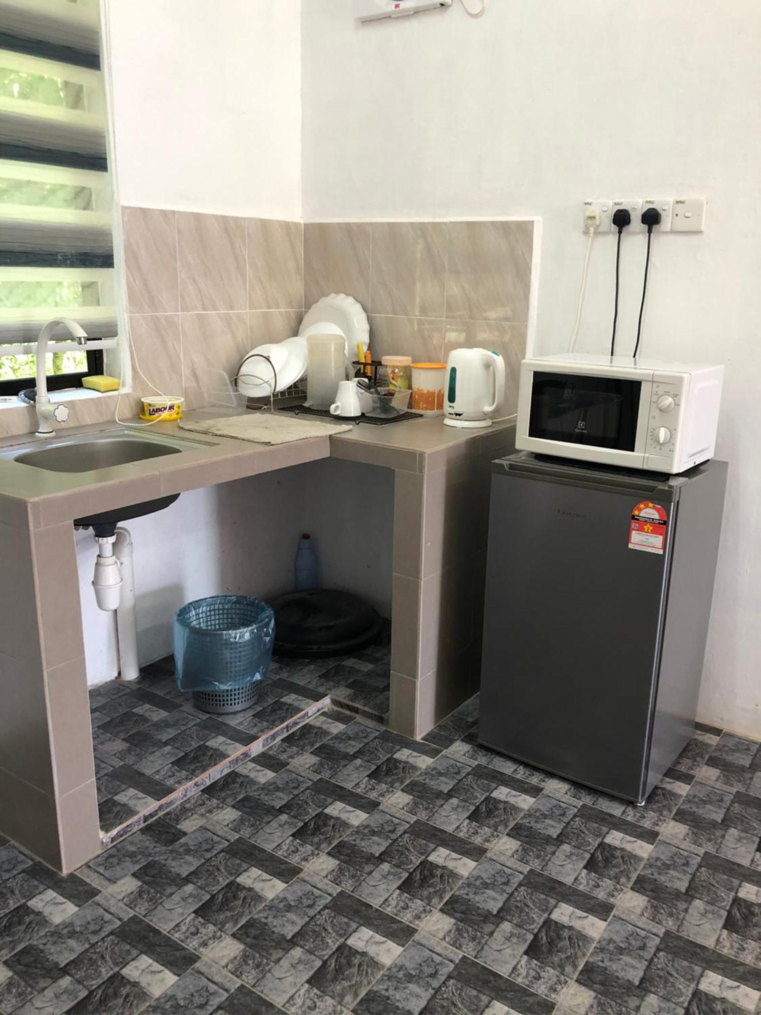 Homestay Idaman B B With 2 Room Aircond 2 Quen Bed And Not Sharing Room -Privacy Куала-Тренгану Экстерьер фото